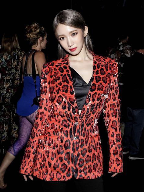 孟美岐娱乐明星吃瓜,揭秘娱乐圈背后的故事